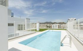 Oasis Pool Málaga